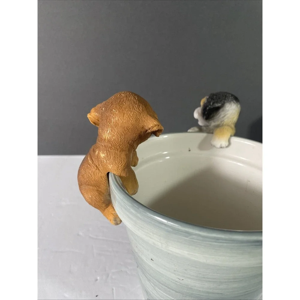 2-Dog Garden Pot Hanger‎